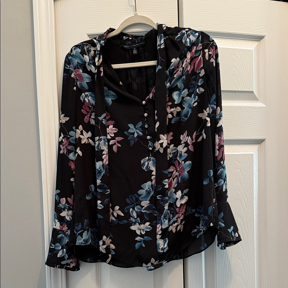 White House Black Market Multicolor Floral Blouse
